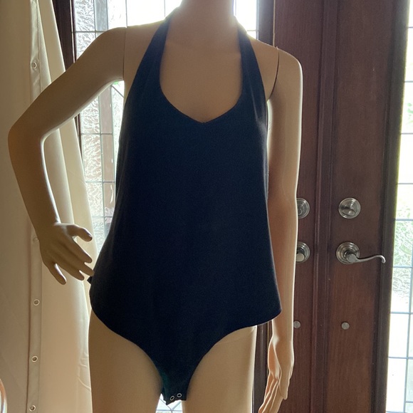 Forever21+ black 1piece halter bodysuit 2X - Picture 6 of 7